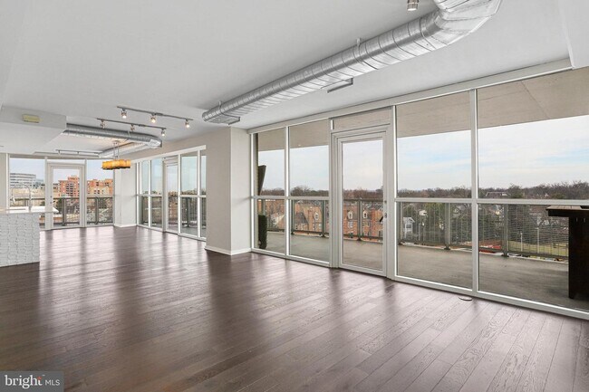 Foto del edificio - 3409 Wilson Blvd