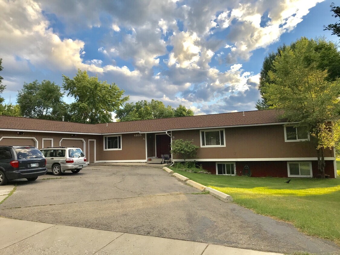 Primary Photo - 4805 24th Ave