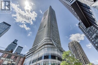 Building Photo - 11 Wellesley St W