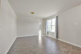 Building Photo - 3831 Pebble Garden Ln