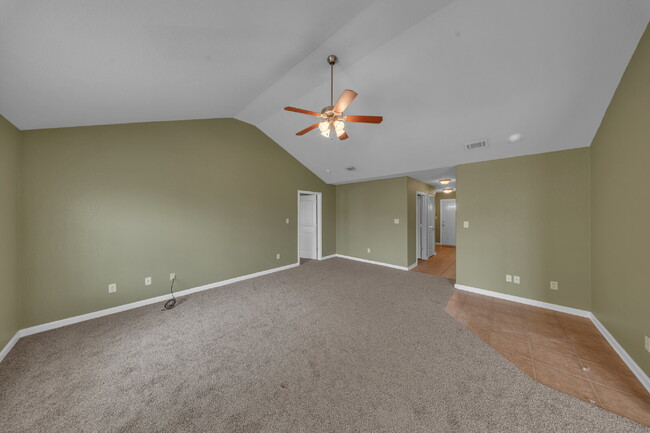 Building Photo - 5098 Branch Point Dr