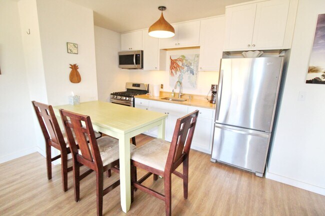 Foto del edificio - Kihei Villa - Nicely Furnished 1Bed/1Bath located in the heart of Kihei across the street from th...