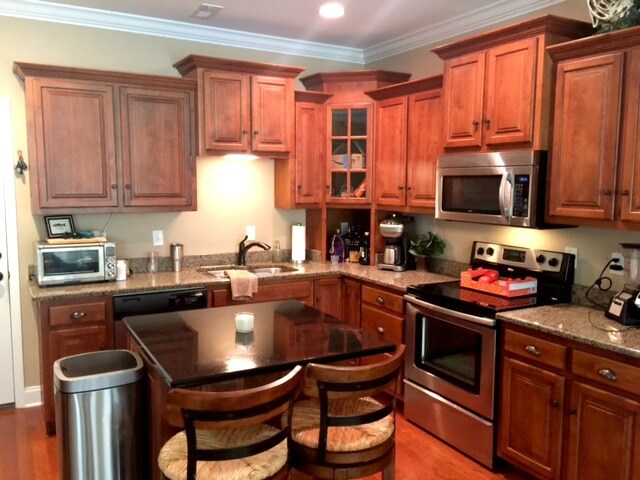 Cocina - 6934 Palms Ct