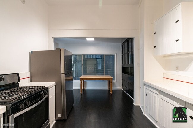 Building Photo - 6 br, 2 bath House - 2346 Portland Street