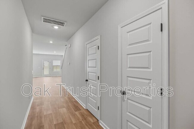Foto del edificio - 753 Ridgley Dr