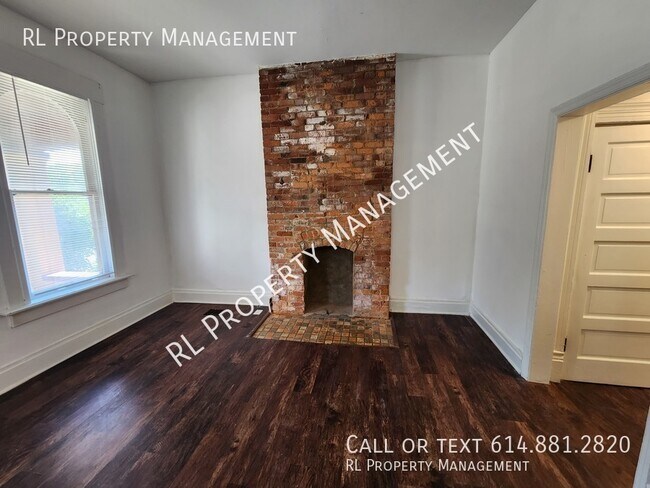 Building Photo - WAIVED APPLICATION FEES AND WAIVED FIRST F...