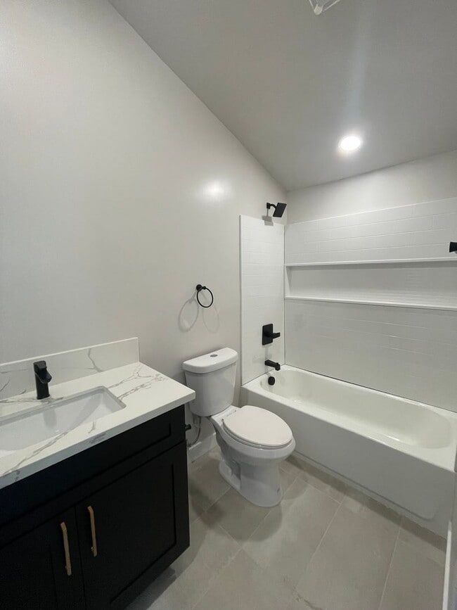 Building Photo - 3363 A St