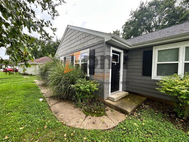 Foto del edificio - 2908 Oakdale Ave