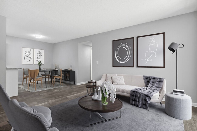 2BR, 2BA - 856SF - Victoria - Living Room - Stoney Trace