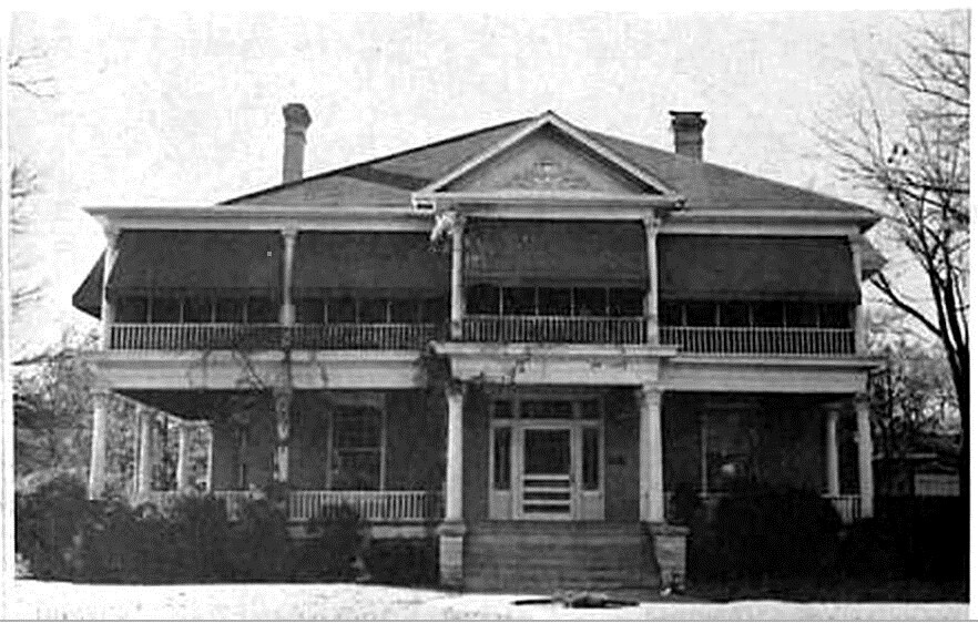 The house in 1947, before the trees were planted. - 2100 Rio Grande St