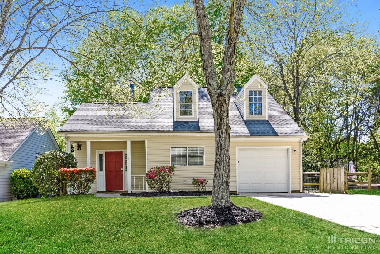 Foto principal - 9325 Oren Thompson Rd