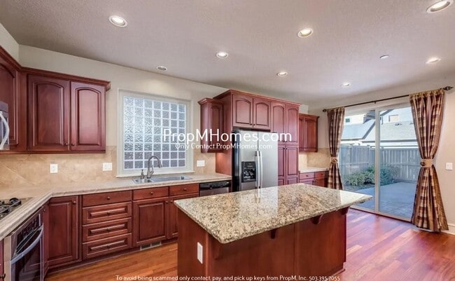 Building Photo - Gorgeous Three Bedroom Home in Villebois!