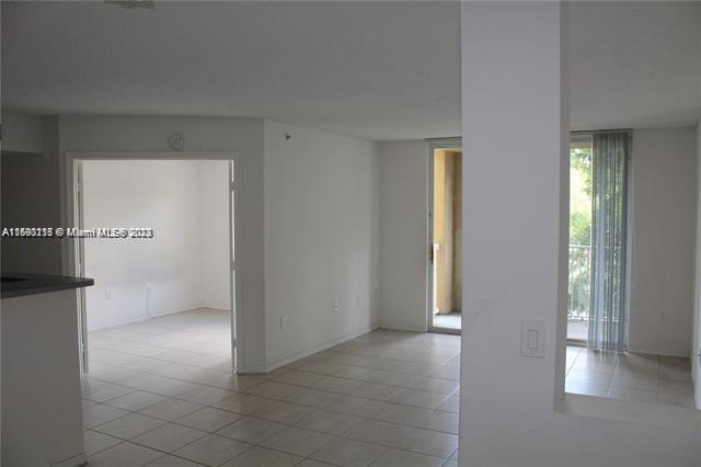 Foto del edificio - 11177 SW 8th St