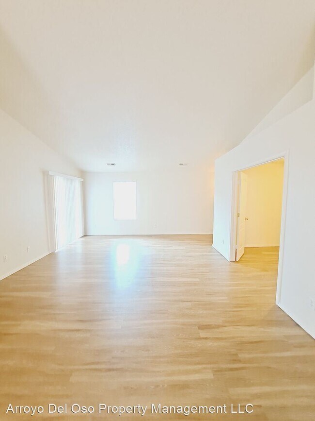 Building Photo - 3 br, 2 bath House - 740 Bear Grass Ave SW