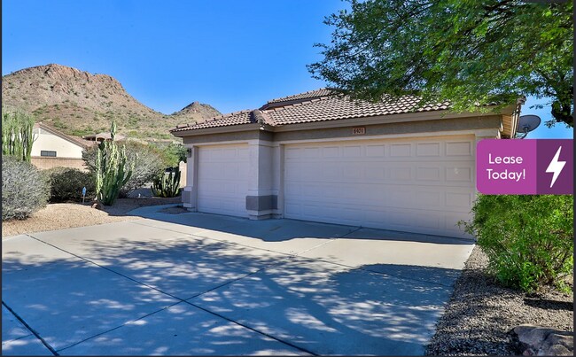 Foto del edificio - Spacious 4-Bedroom Home in North Phoenix