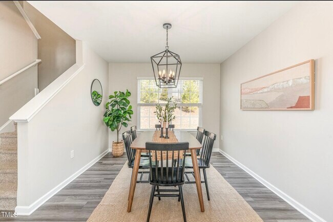 Foto del edificio - 2815 E Brookwood Ct