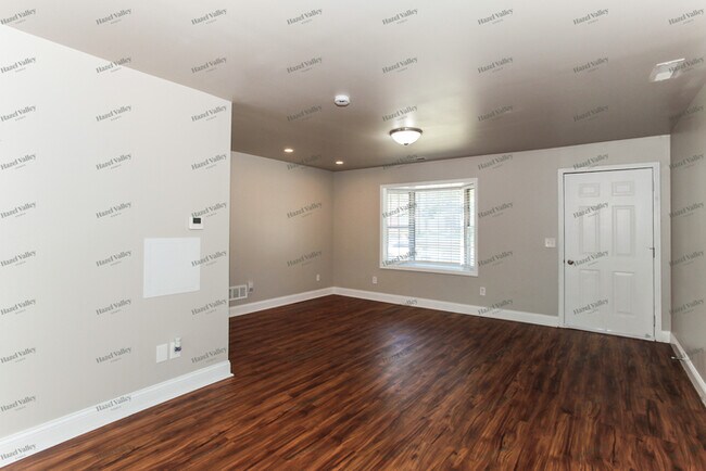 Foto del edificio - 413 Huntley Ct