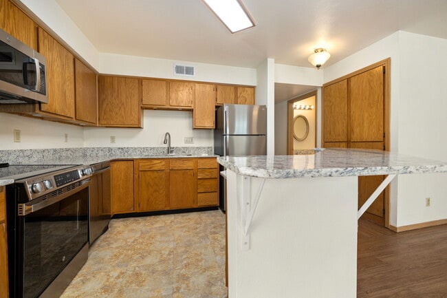 29-web-o-mls-08ps - Robinson Park Apartments