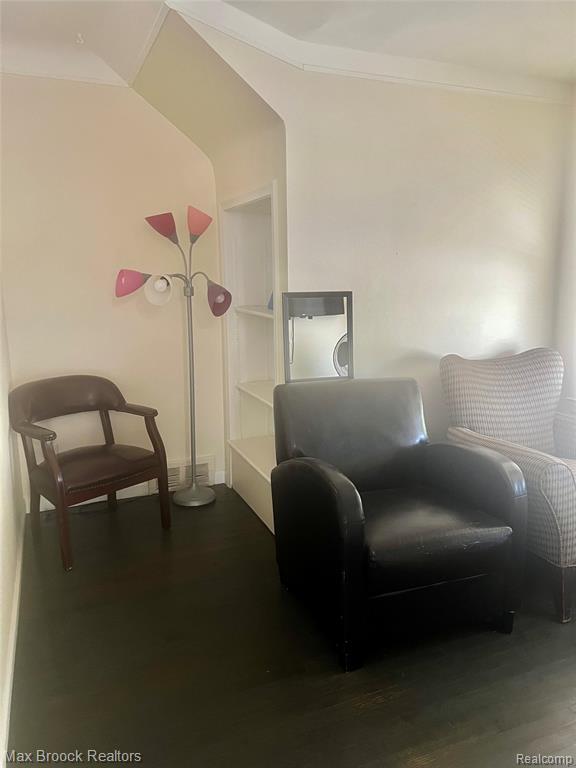 Foto del edificio - 15518 Meyers Rd