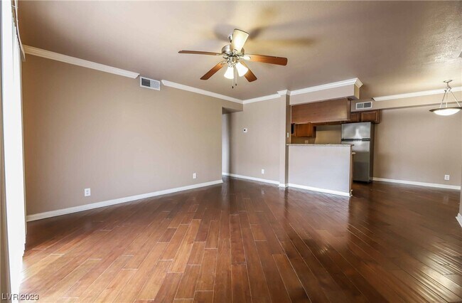 Foto del edificio - 3135 S Mojave Rd