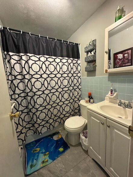 Photo - 565 Keller Ave House