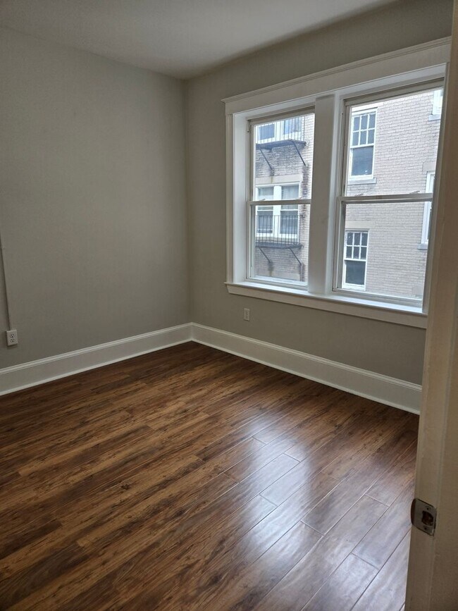 Foto del edificio - Allston 2 Bed – Heat & Hot Water Included – On Green Line – 9/1