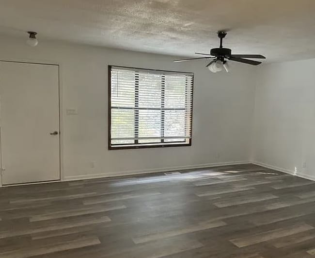 Foto del edificio - Home for Rent in Hot Springs!