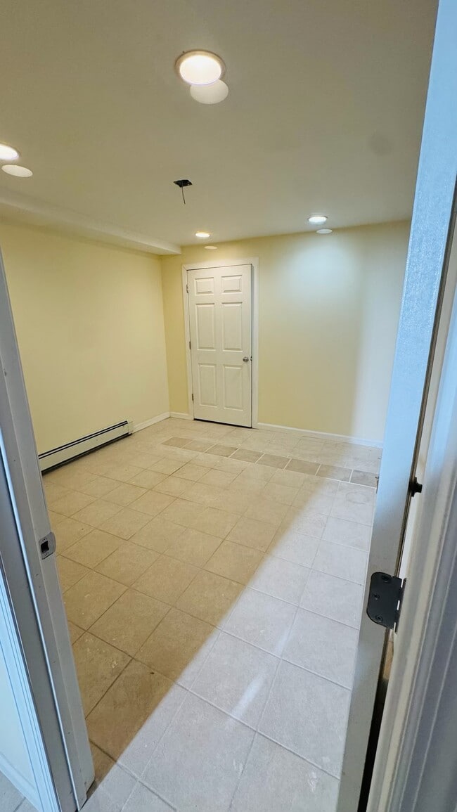 Building Photo - 10915 164th St