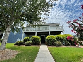 Building Photo - 420 Bridgewater Way