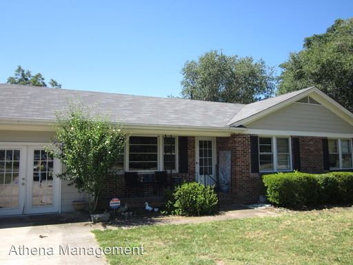 Primary Photo - 2815 Cherokee Rd