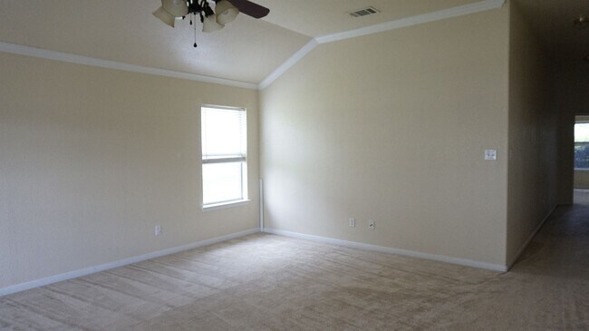 Foto del edificio - 5404 Hunters Ridge Trail