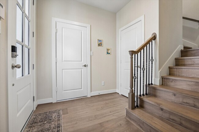 Foto del edificio - 10614 Cascade Ledge Ln