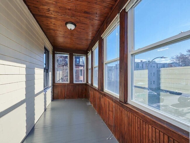 Foto del edificio - 357 K St