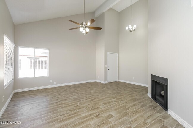 Foto del edificio - 6632 W Brown St