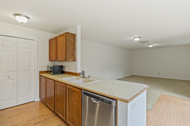 Foto del edificio - 4219 212th Ave NE