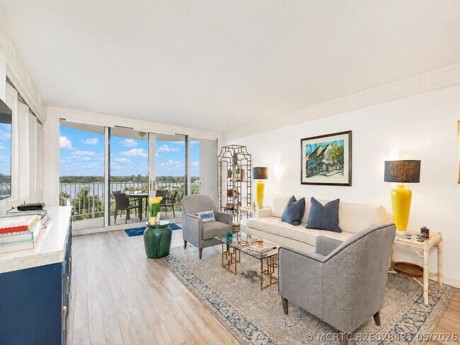 Foto del edificio - 2295 S Ocean Blvd