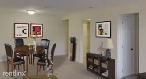 Foto principal - 9292 Imogene St