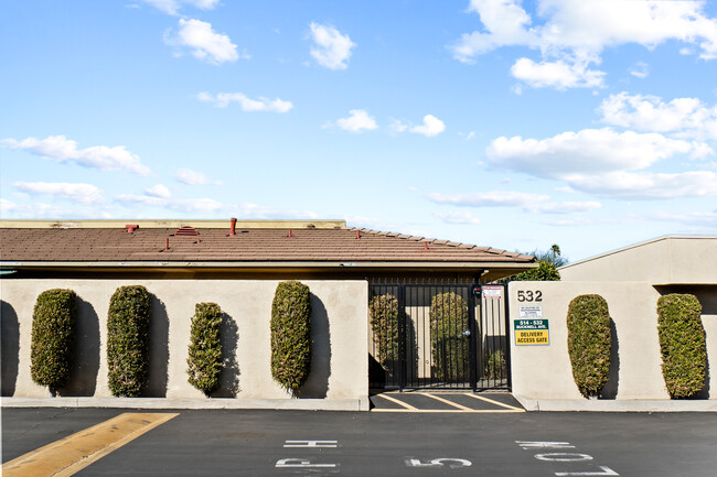 Foto del edificio - 560 Bucknell Ave