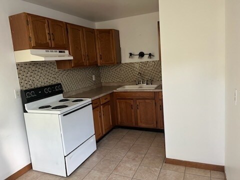 Foto principal - 124 E Lincoln Ave