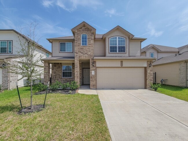 Building Photo - 24822 Adami Veduta Ct