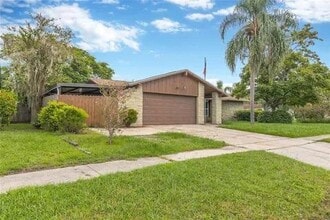 Building Photo - 802 Centerwood Ct