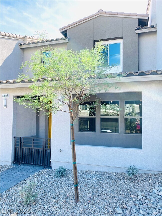 Foto del edificio - 11597 Alpine Cove Ave