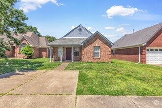 Building Photo - 8219 Cross Point Dr