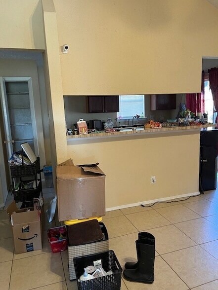 Foto del edificio - 12134 Westwold Dr