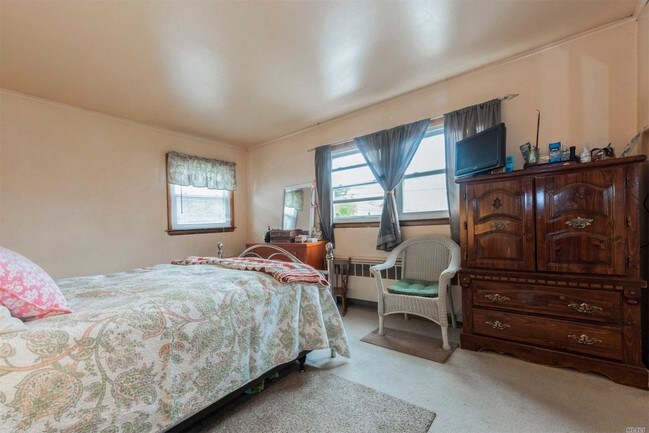 Foto del edificio - 2830 Chapman Ave