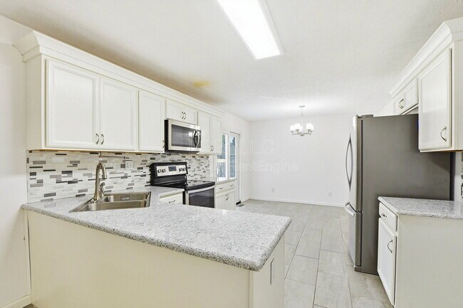 Building Photo - 6200 Winding Stream Dr