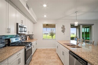 Building Photo - 15919 Grassland Ln