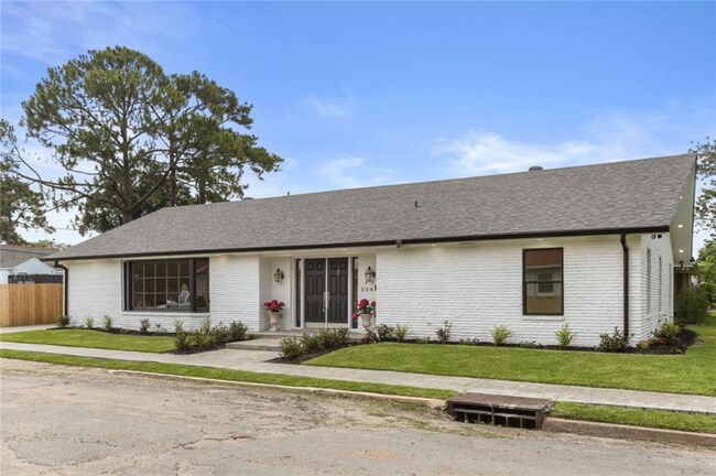 Foto del edificio - 2200 Carnot St