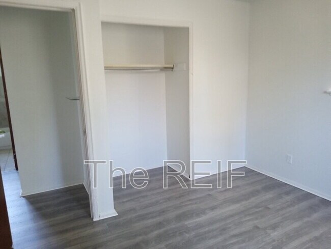 Foto del edificio - 3133 Glenwood Ave