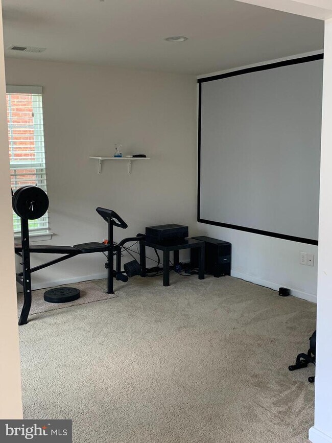 Foto del edificio - 9448 Ballard Green Dr